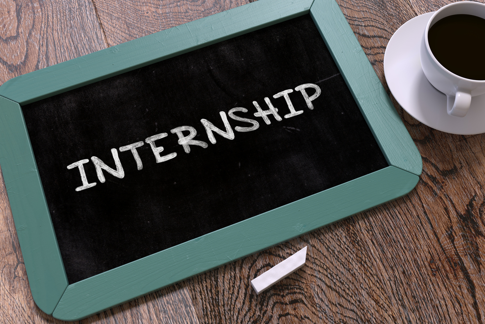 Translation internship at AJT